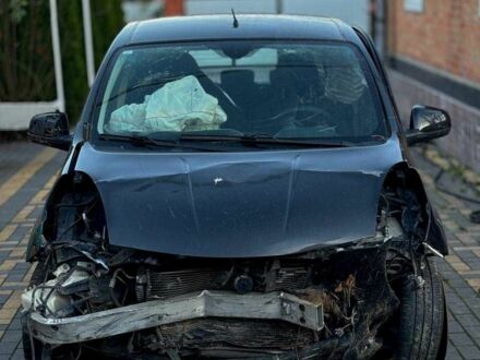 Чорний Ніссан Ноут, об'ємом двигуна 1.6 л та пробігом 145 тис. км за 3500 $, фото 1 на Automoto.ua