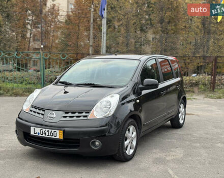 Черный Ниссан Ноут, объемом двигателя 1.4 л и пробегом 217 тыс. км за 5000 $, фото 1 на Automoto.ua