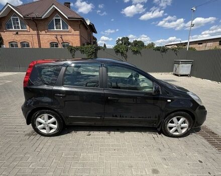 Чорний Ніссан Ноут, об'ємом двигуна 1.6 л та пробігом 142 тис. км за 6100 $, фото 1 на Automoto.ua