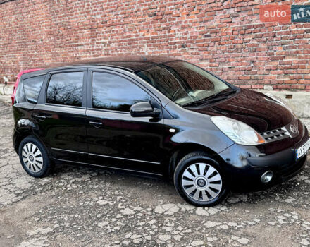 Черный Ниссан Ноут, объемом двигателя 1.39 л и пробегом 172 тыс. км за 4500 $, фото 1 на Automoto.ua