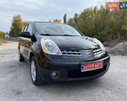 Чорний Ніссан Ноут, об'ємом двигуна 1.6 л та пробігом 196 тис. км за 5699 $, фото 1 на Automoto.ua