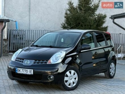 Черный Ниссан Ноут, объемом двигателя 1.6 л и пробегом 186 тыс. км за 5950 $, фото 1 на Automoto.ua