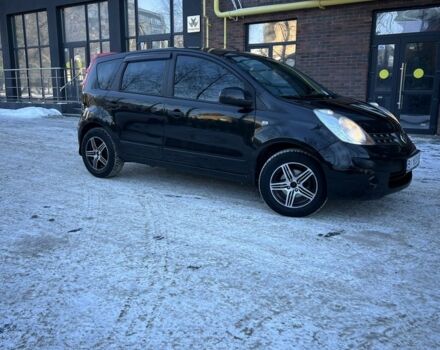 Черный Ниссан Ноут, объемом двигателя 1.6 л и пробегом 179 тыс. км за 5999 $, фото 1 на Automoto.ua