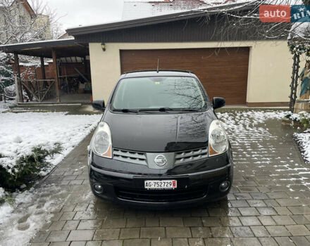 Черный Ниссан Ноут, объемом двигателя 1.6 л и пробегом 148 тыс. км за 5800 $, фото 1 на Automoto.ua