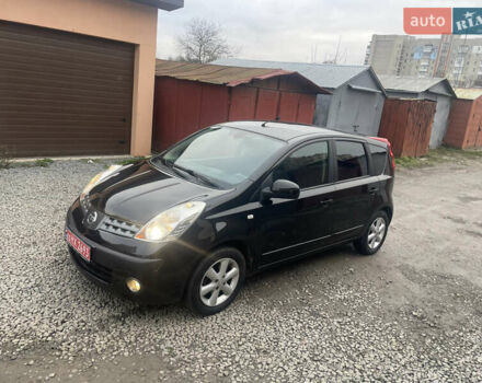 Черный Ниссан Ноут, объемом двигателя 1.4 л и пробегом 235 тыс. км за 4900 $, фото 1 на Automoto.ua