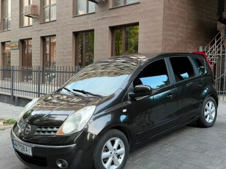 Чорний Ніссан Ноут, об'ємом двигуна 1.46 л та пробігом 192 тис. км за 5000 $, фото 1 на Automoto.ua