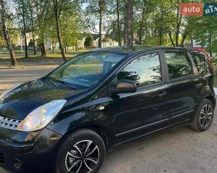 Черный Ниссан Ноут, объемом двигателя 1.39 л и пробегом 258 тыс. км за 3900 $, фото 1 на Automoto.ua