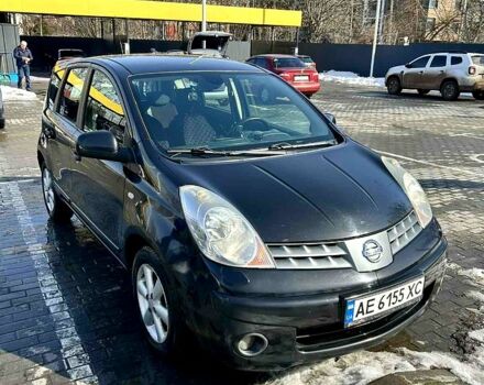 Черный Ниссан Ноут, объемом двигателя 1.6 л и пробегом 160 тыс. км за 7300 $, фото 1 на Automoto.ua