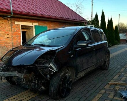 Черный Ниссан Ноут, объемом двигателя 1.6 л и пробегом 148 тыс. км за 2500 $, фото 1 на Automoto.ua