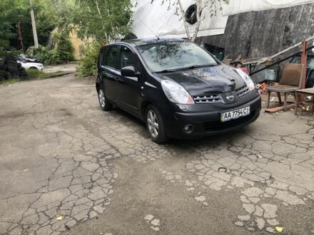 Чорний Ніссан Ноут, об'ємом двигуна 1.6 л та пробігом 370 тис. км за 5800 $, фото 1 на Automoto.ua