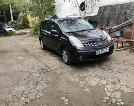 Чорний Ніссан Ноут, об'ємом двигуна 1.6 л та пробігом 370 тис. км за 5800 $, фото 1 на Automoto.ua