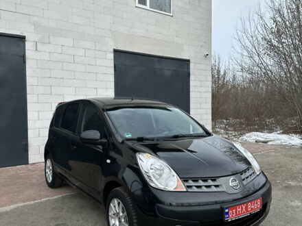Черный Ниссан Ноут, объемом двигателя 1.6 л и пробегом 169 тыс. км за 5699 $, фото 1 на Automoto.ua