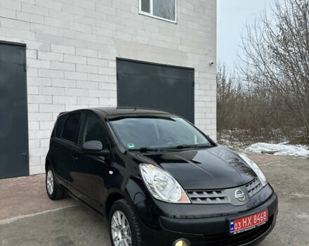 Черный Ниссан Ноут, объемом двигателя 1.6 л и пробегом 169 тыс. км за 5699 $, фото 1 на Automoto.ua