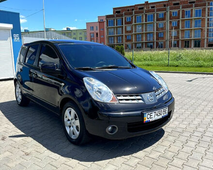 Черный Ниссан Ноут, объемом двигателя 1.6 л и пробегом 183 тыс. км за 7200 $, фото 1 на Automoto.ua