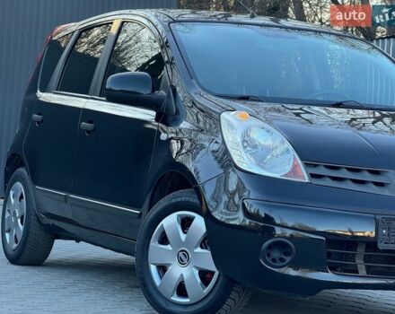 Чорний Ніссан Ноут, об'ємом двигуна 1.6 л та пробігом 200 тис. км за 5500 $, фото 1 на Automoto.ua