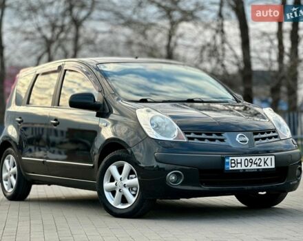 Черный Ниссан Ноут, объемом двигателя 1.6 л и пробегом 140 тыс. км за 7000 $, фото 1 на Automoto.ua