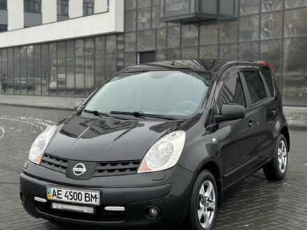 Черный Ниссан Ноут, объемом двигателя 1.6 л и пробегом 176 тыс. км за 5600 $, фото 1 на Automoto.ua