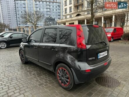 Черный Ниссан Ноут, объемом двигателя 1.6 л и пробегом 193 тыс. км за 5100 $, фото 1 на Automoto.ua