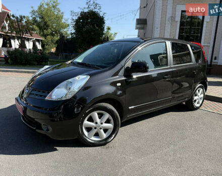 Черный Ниссан Ноут, объемом двигателя 1.6 л и пробегом 173 тыс. км за 5999 $, фото 1 на Automoto.ua