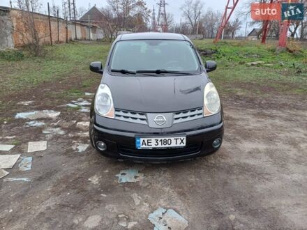 Чорний Ніссан Ноут, об'ємом двигуна 1.6 л та пробігом 221 тис. км за 5400 $, фото 1 на Automoto.ua
