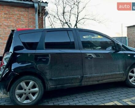 Черный Ниссан Ноут, объемом двигателя 1.6 л и пробегом 150 тыс. км за 2200 $, фото 1 на Automoto.ua