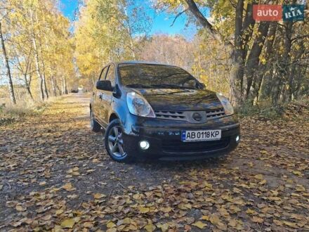 Ніссан Ноут 2008 у Вінниці на Automoto.ua Чорний Ніссан Ноут, об'ємом двигуна 1.6 л та пробігом 184 тис. км за 6900 $, фото 1 на Automoto.ua