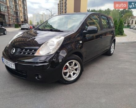Черный Ниссан Ноут, объемом двигателя 1.6 л и пробегом 191 тыс. км за 5200 $, фото 1 на Automoto.ua