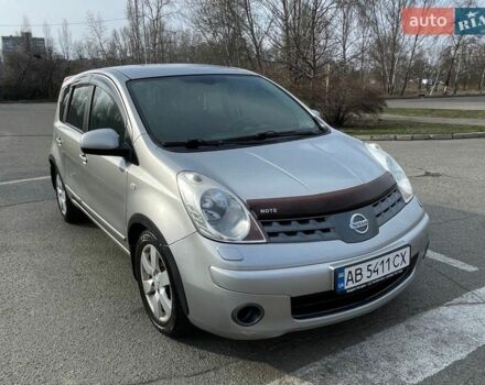 Чорний Ніссан Ноут, об'ємом двигуна 1.6 л та пробігом 209 тис. км за 5200 $, фото 1 на Automoto.ua