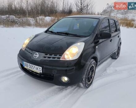 Чорний Ніссан Ноут, об'ємом двигуна 1.6 л та пробігом 240 тис. км за 5200 $, фото 1 на Automoto.ua