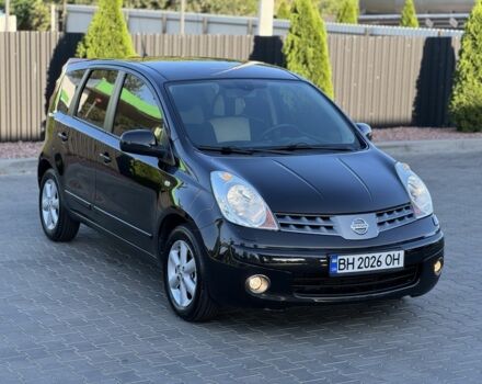 Чорний Ніссан Ноут, об'ємом двигуна 1.6 л та пробігом 197 тис. км за 6650 $, фото 1 на Automoto.ua