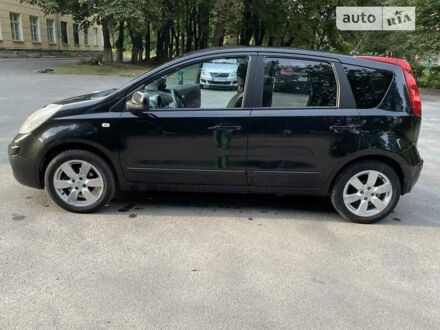 Черный Ниссан Ноут, объемом двигателя 1.6 л и пробегом 212 тыс. км за 5999 $, фото 1 на Automoto.ua