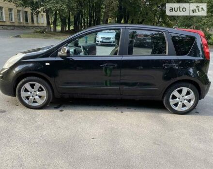 Черный Ниссан Ноут, объемом двигателя 1.6 л и пробегом 212 тыс. км за 5999 $, фото 1 на Automoto.ua