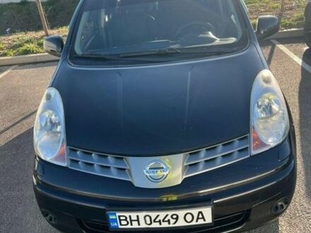 Чорний Ніссан Ноут, об'ємом двигуна 1.6 л та пробігом 210 тис. км за 6000 $, фото 1 на Automoto.ua