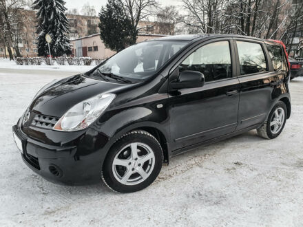 Чорний Ніссан Ноут, об'ємом двигуна 1.5 л та пробігом 180 тис. км за 5400 $, фото 1 на Automoto.ua