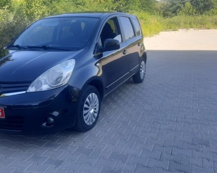 Чорний Ніссан Ноут, об'ємом двигуна 0 л та пробігом 214 тис. км за 6000 $, фото 1 на Automoto.ua