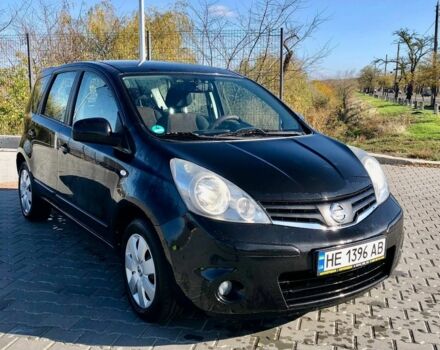 Черный Ниссан Ноут, объемом двигателя 1.4 л и пробегом 139 тыс. км за 5999 $, фото 1 на Automoto.ua