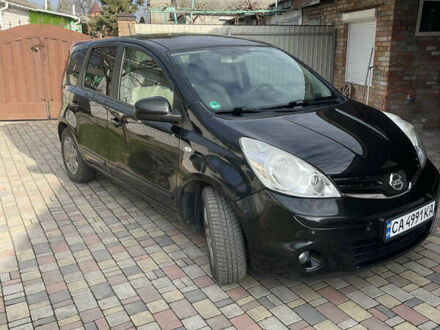 Черный Ниссан Ноут, объемом двигателя 1.4 л и пробегом 112 тыс. км за 5800 $, фото 1 на Automoto.ua