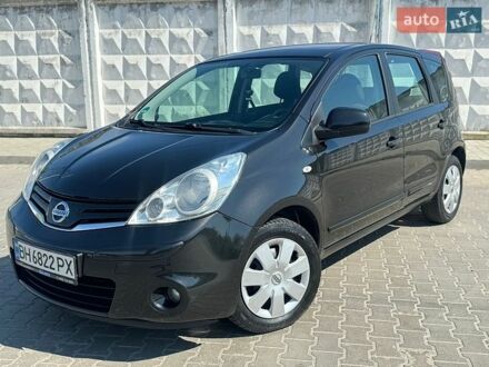 Черный Ниссан Ноут, объемом двигателя 1.4 л и пробегом 219 тыс. км за 5500 $, фото 1 на Automoto.ua