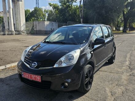 Чорний Ніссан Ноут, об'ємом двигуна 1.4 л та пробігом 180 тис. км за 6100 $, фото 1 на Automoto.ua
