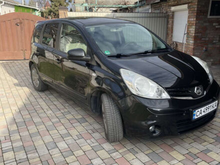 Черный Ниссан Ноут, объемом двигателя 1.4 л и пробегом 112 тыс. км за 5800 $, фото 1 на Automoto.ua
