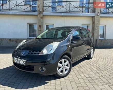 Черный Ниссан Ноут, объемом двигателя 1.6 л и пробегом 121 тыс. км за 5600 $, фото 1 на Automoto.ua