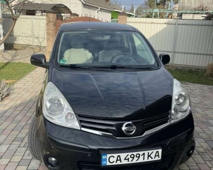 Черный Ниссан Ноут, объемом двигателя 1.4 л и пробегом 112 тыс. км за 6000 $, фото 1 на Automoto.ua