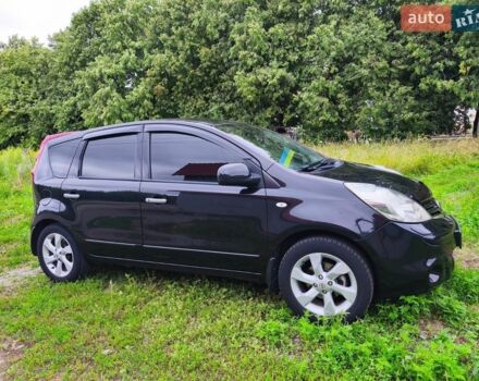 Чорний Ніссан Ноут, об'ємом двигуна 1.6 л та пробігом 138 тис. км за 7800 $, фото 1 на Automoto.ua