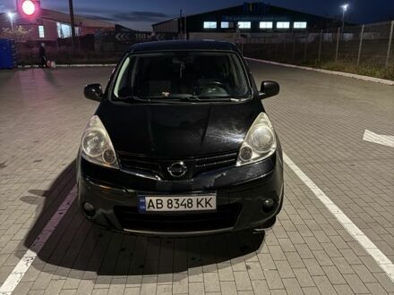 Черный Ниссан Ноут, объемом двигателя 1.6 л и пробегом 165 тыс. км за 8000 $, фото 1 на Automoto.ua