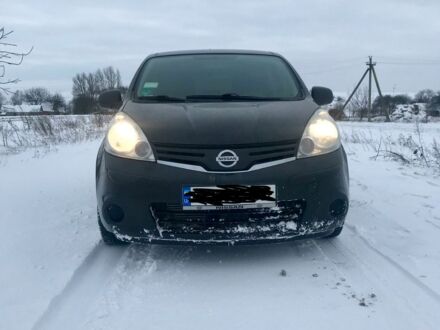 Чорний Ніссан Ноут, об'ємом двигуна 1.5 л та пробігом 179 тис. км за 7400 $, фото 1 на Automoto.ua