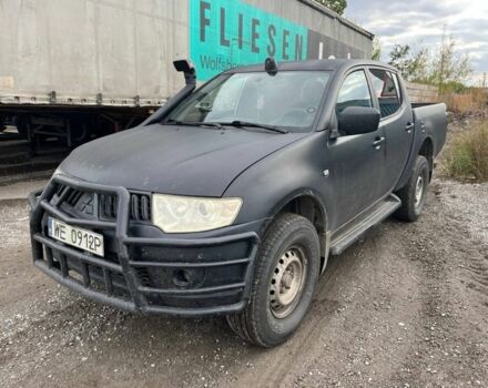 Черный Ниссан Ноут, объемом двигателя 2.5 л и пробегом 347 тыс. км за 6600 $, фото 1 на Automoto.ua