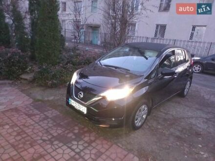 Ніссан Ноут 2017 у Одесі на Automoto.ua Чорний Ніссан Ноут, об'ємом двигуна 1.6 л та пробігом 39 тис. км за 9600 $, фото 1 на Automoto.ua