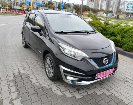 Черный Ниссан Ноут, объемом двигателя 1.2 л и пробегом 63 тыс. км за 12800 $, фото 1 на Automoto.ua