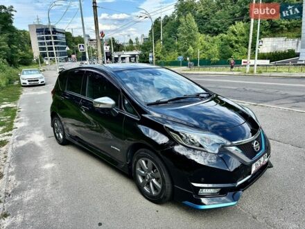 Чорний Ніссан Ноут, об'ємом двигуна 1.2 л та пробігом 73 тис. км за 12650 $, фото 1 на Automoto.ua