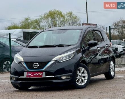 Черный Ниссан Ноут, объемом двигателя 1.2 л и пробегом 70 тыс. км за 12900 $, фото 1 на Automoto.ua